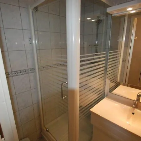 25m² Au Pied Des Pistes Avec Balcon, - Fr-1-449-8 Appartement